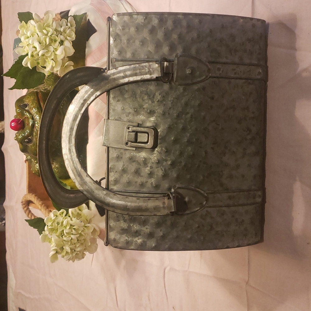 Metal purse
